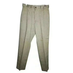 Haggar Men’s Beige Iron Free Premium Khaki Classic Fit Flat Front Pants 32x32